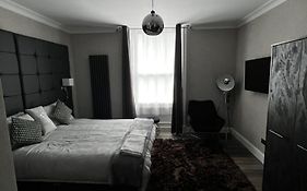 Amani Apartments - Glasgow City Centre